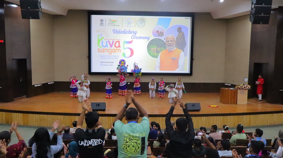 IIT Gandhinagar Bids Farewell to Kerala Delegation with Cultural Extravaganza under Yuva Sangam