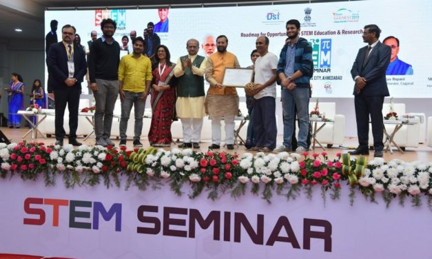 CCL receives first prize at Vibrant Gujarat STEM Conference