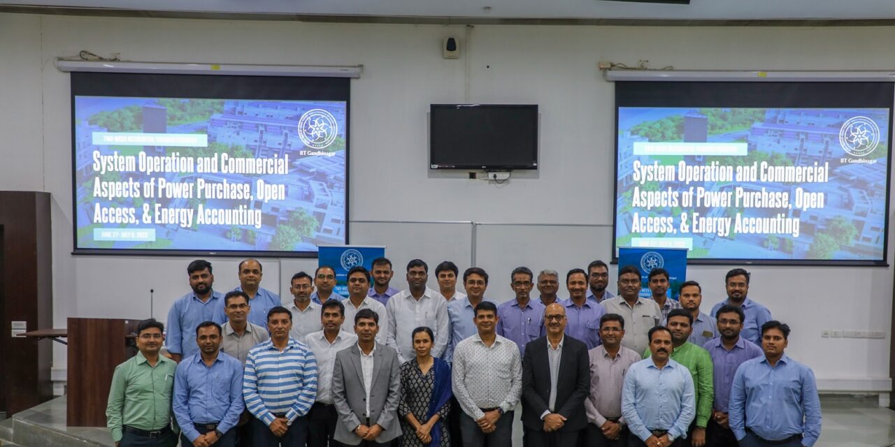 IITGN and GUVNL conclude a two-week residential training programme for senior officers/engineers of the Gujarat state electricity companies
