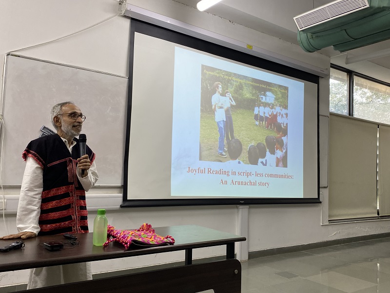 “If the reader does not come to the books, then the books must go to the reader” – said social reformist Shri Sathyanarayanan Mundayoor at IITGN