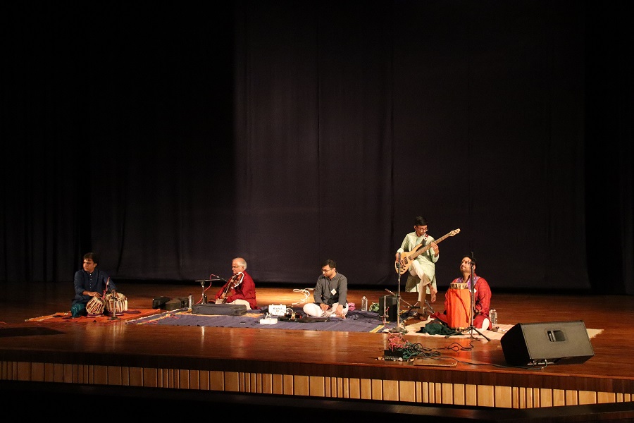Science & Technology meets Arts – Faculty and students of IITGN and seasoned artists come together to present ‘Swar Sangam’