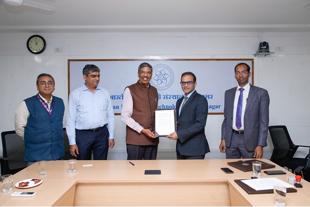 IIT Gandhinagar Collaborates with Adani Defence & Aerospace to Advance AI/ML in Defence Sector