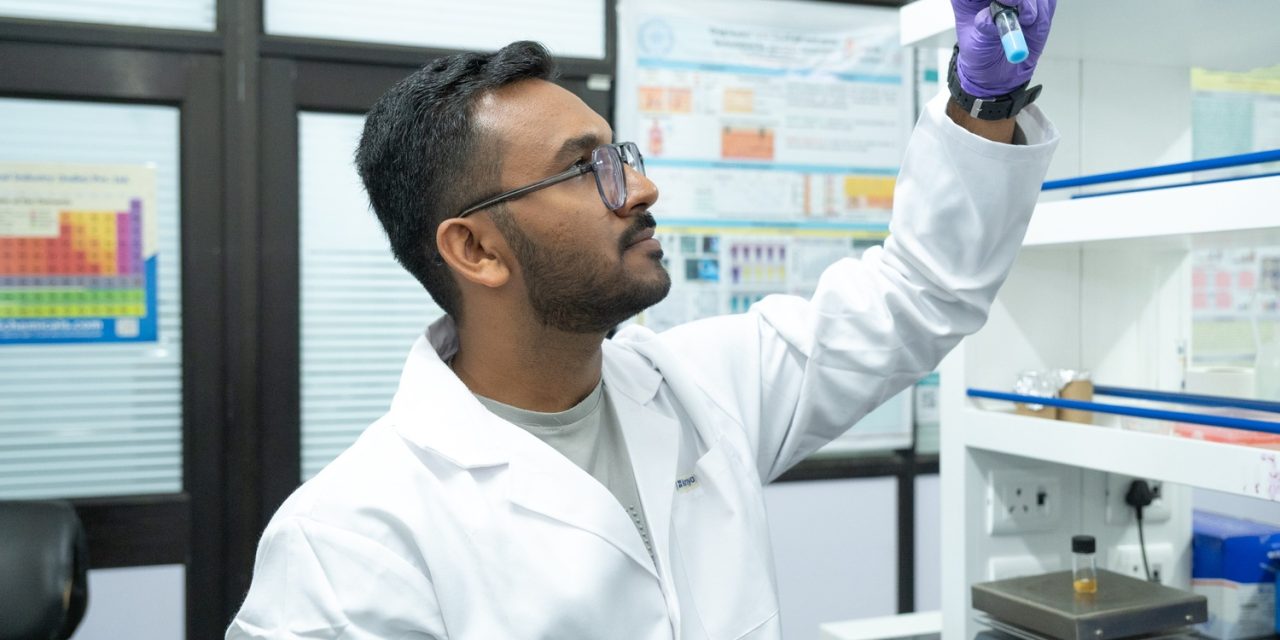 IIT Gandhinagar PhD Scholar develops Innovative hydrogel technology, promising safer, minimally invasive surgeries